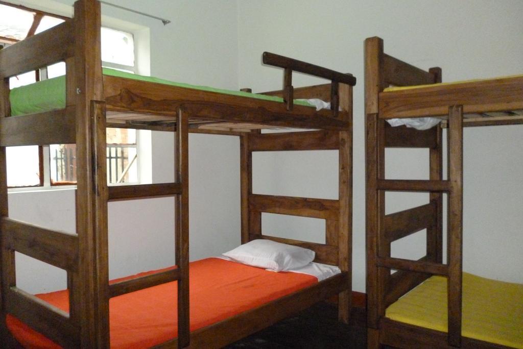 Hostal Cq Chapinero Bogotá Exteriör bild