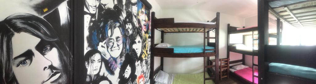 Hostal Cq Chapinero Bogotá Exteriör bild