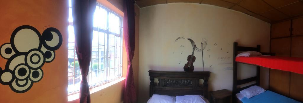 Hostal Cq Chapinero Bogotá Exteriör bild