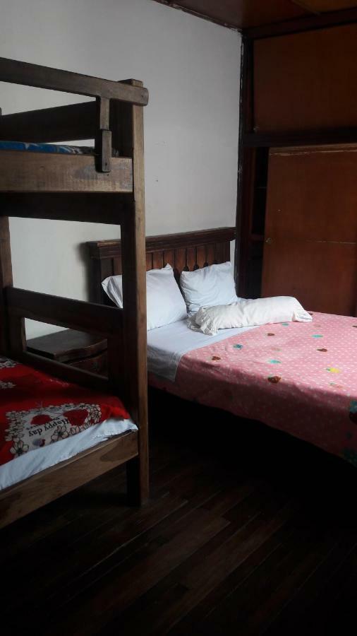 Hostal Cq Chapinero Bogotá Exteriör bild